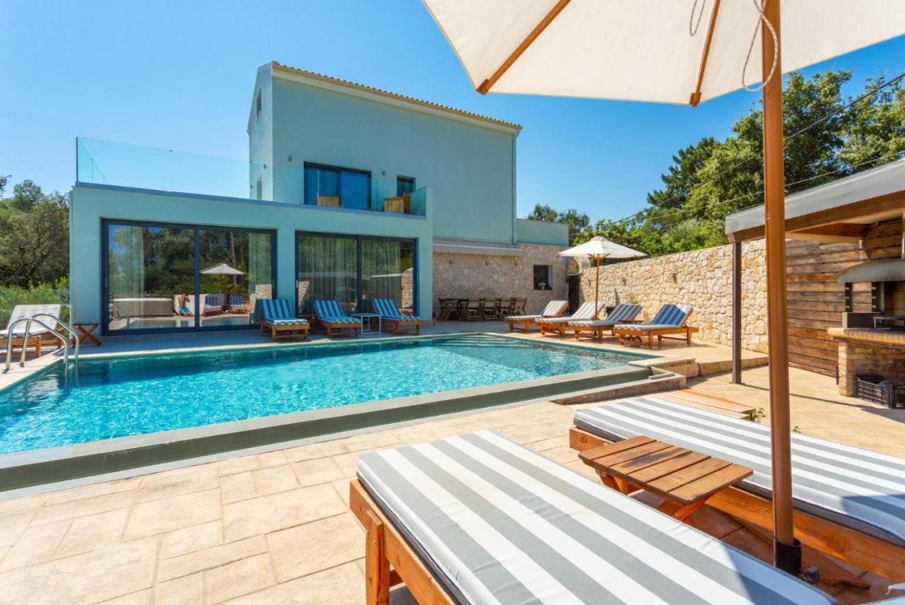 Villa Eleanna Agnítsini Buitenkant foto